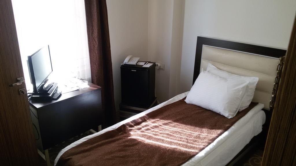 Pasabey Hotel 锡瓦斯 外观 照片